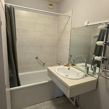 Spacieux Avec Balcon Et Parking - Proche Et Centre - Fr-1-712-84 Appartamento Trouville-sur-Mer